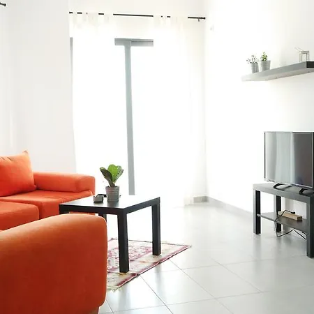 Sea N Sol Apartment *